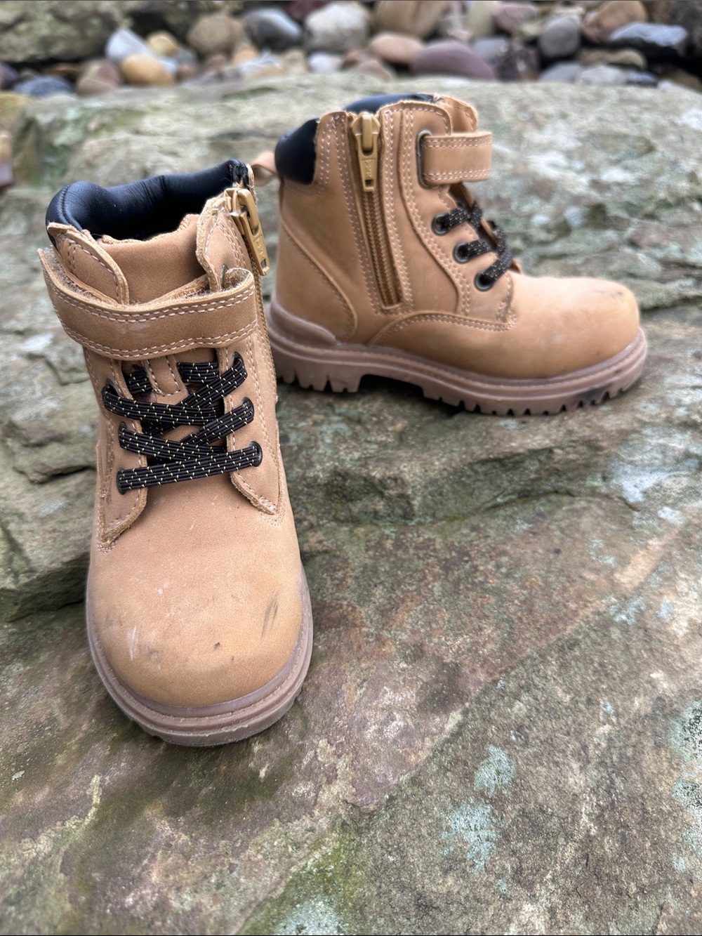 wonder nation Tan Lace-Up Side-Zip Kids Boots